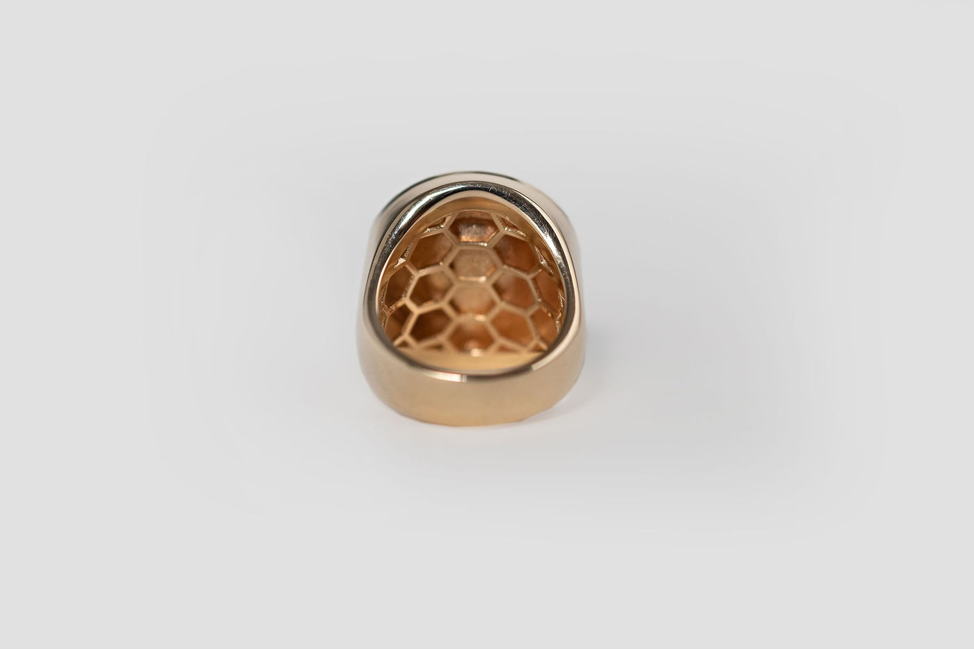 Retro Pearl Ring - Black Enamel