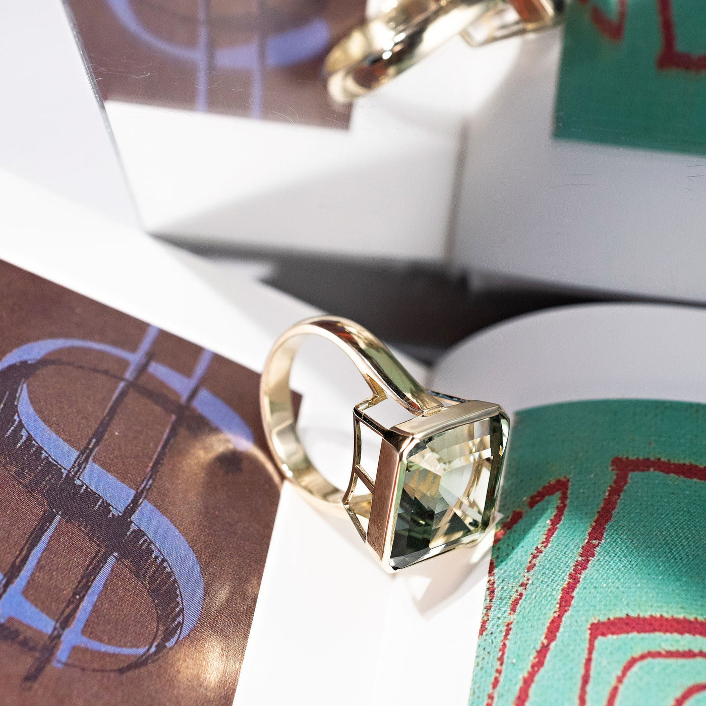greenamethyst_ring_lifestyle3