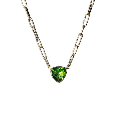 11.5ct Vivid Green Peridot Necklace - 14k yellow gold