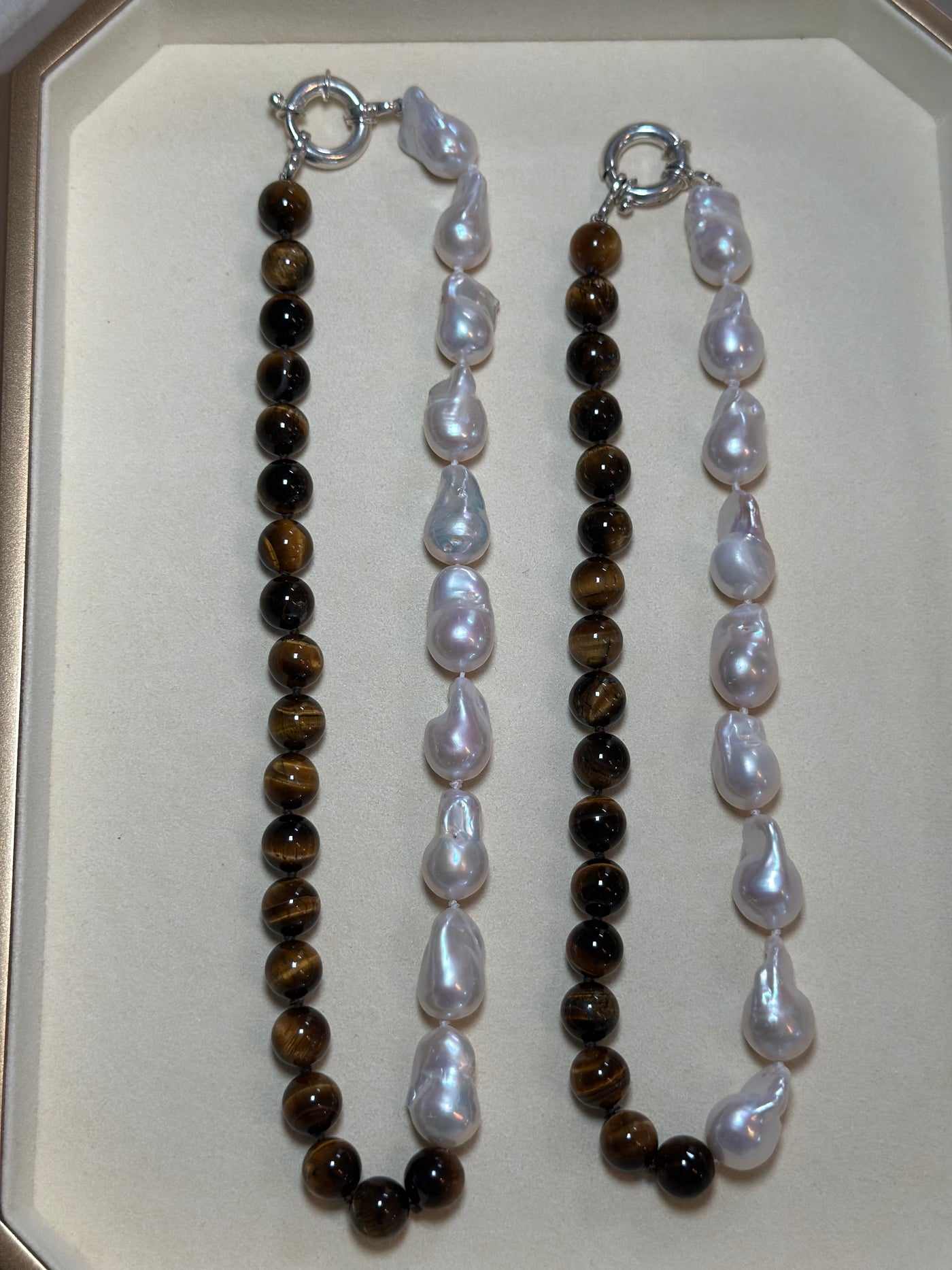 Half Tiger - Baroque Pearl Necklace 18 inch