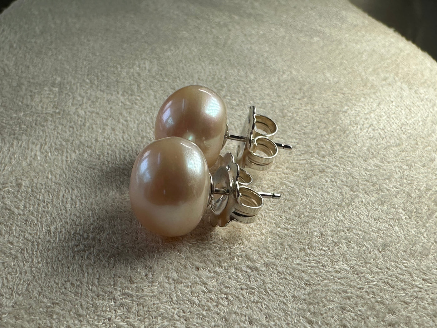 Oversized Cream Button Pearls - 14mm