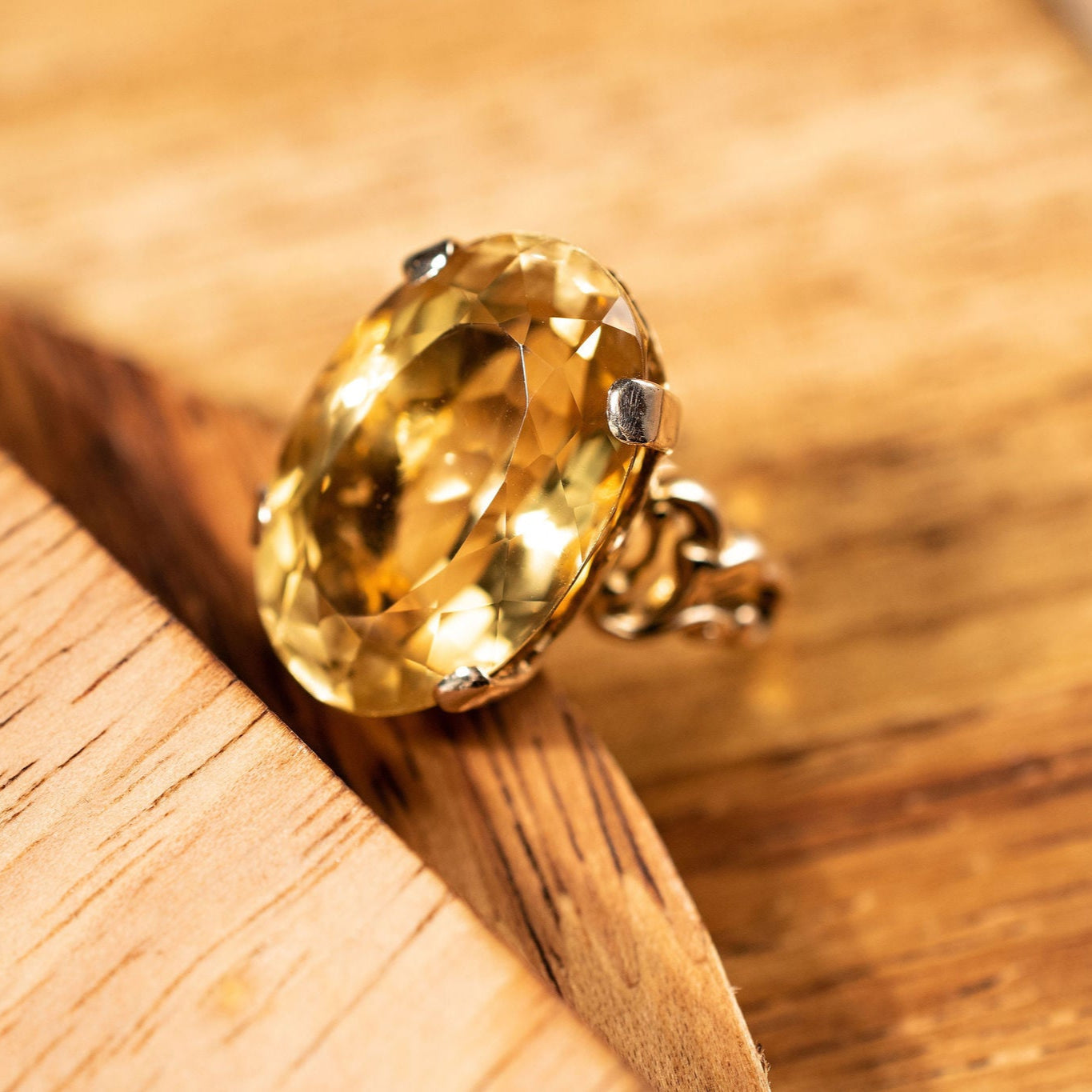 26ct Pinky Ring Citrine - 10k Gold