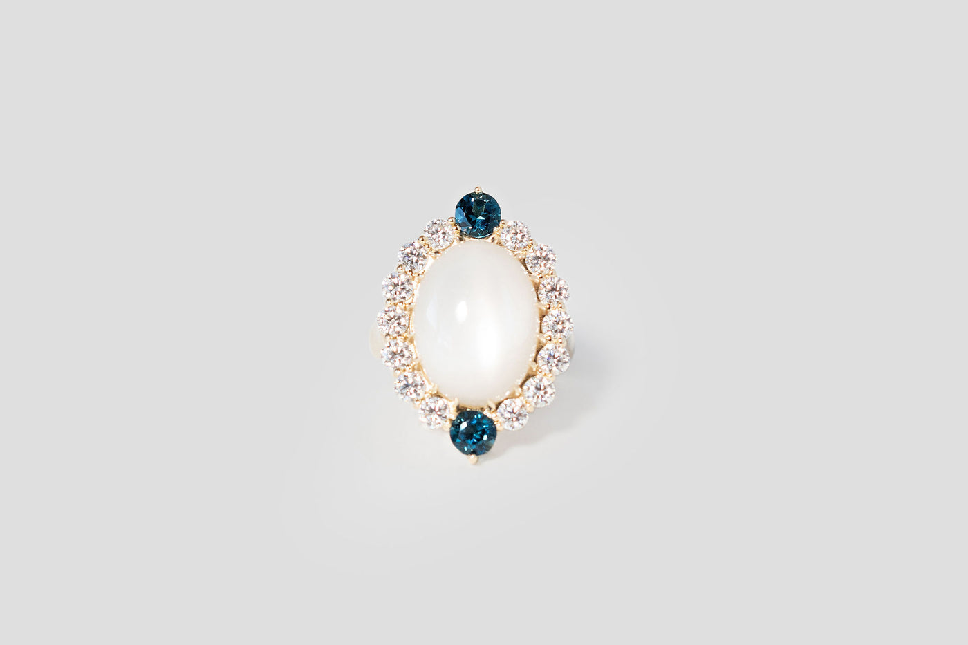 10ct Moonstone and Blue Topaz Ring - 10k Gold