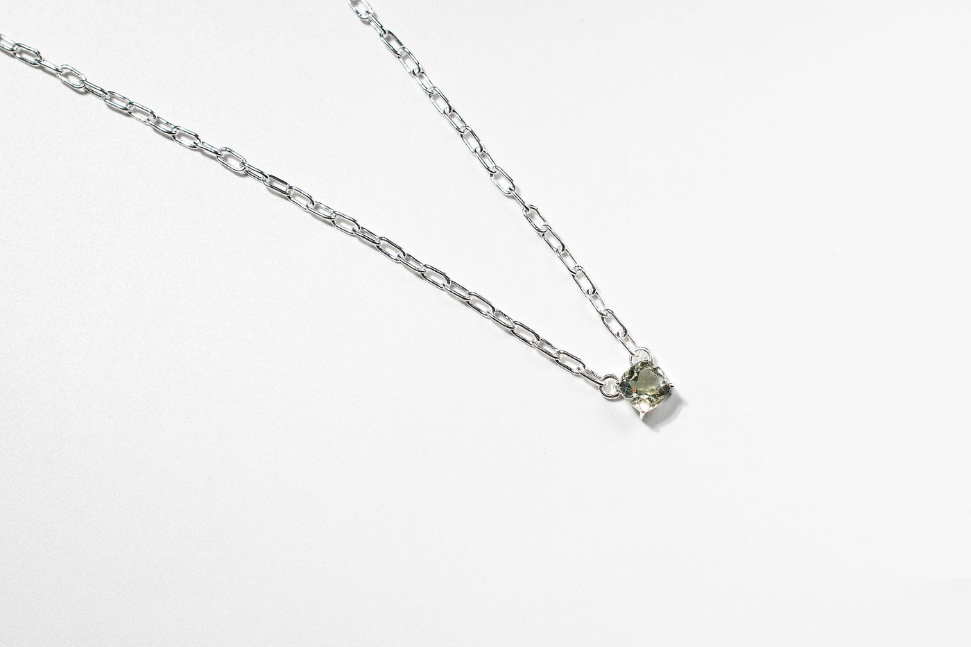 1ct Light Green Amethyst Paperclip Necklace: Sterling Silver Adjustable