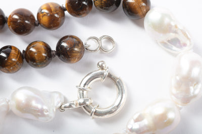 Half Tiger - Baroque Pearl Necklace 18 inch