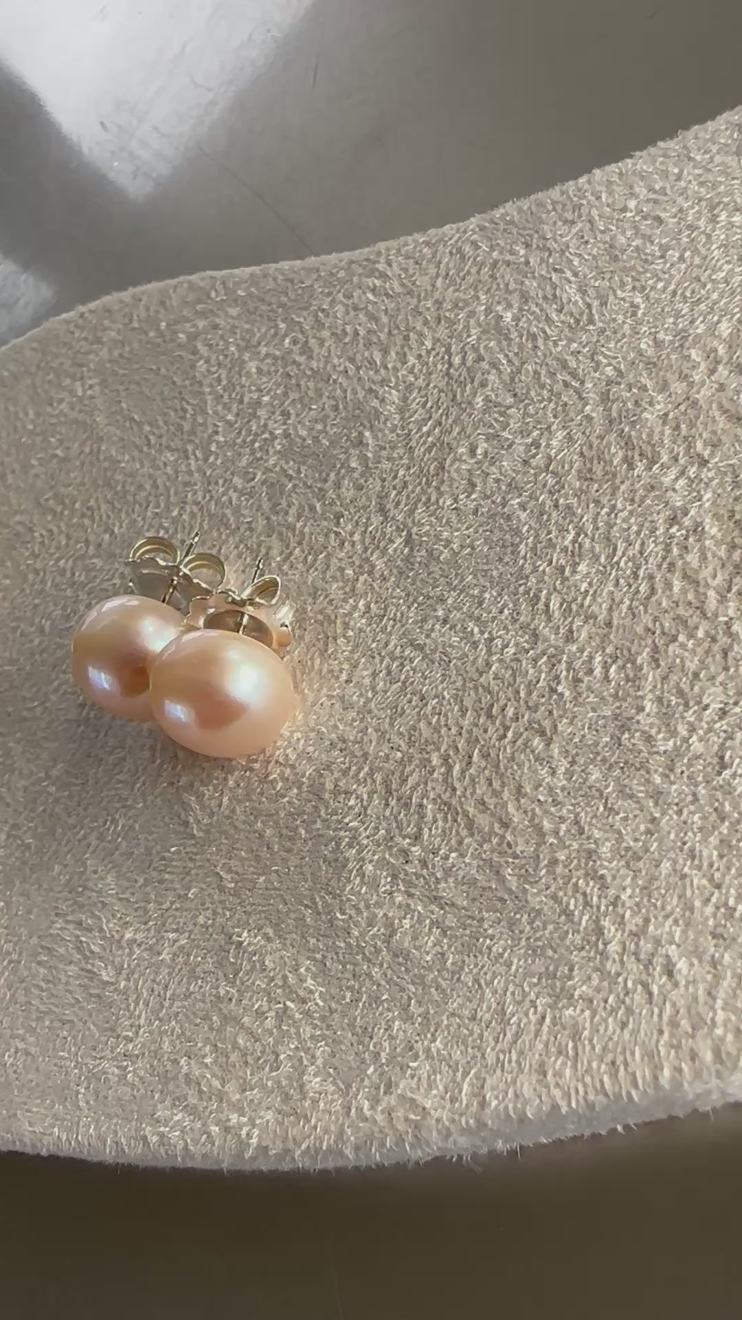 Oversized Cream Button Pearls - 14mm