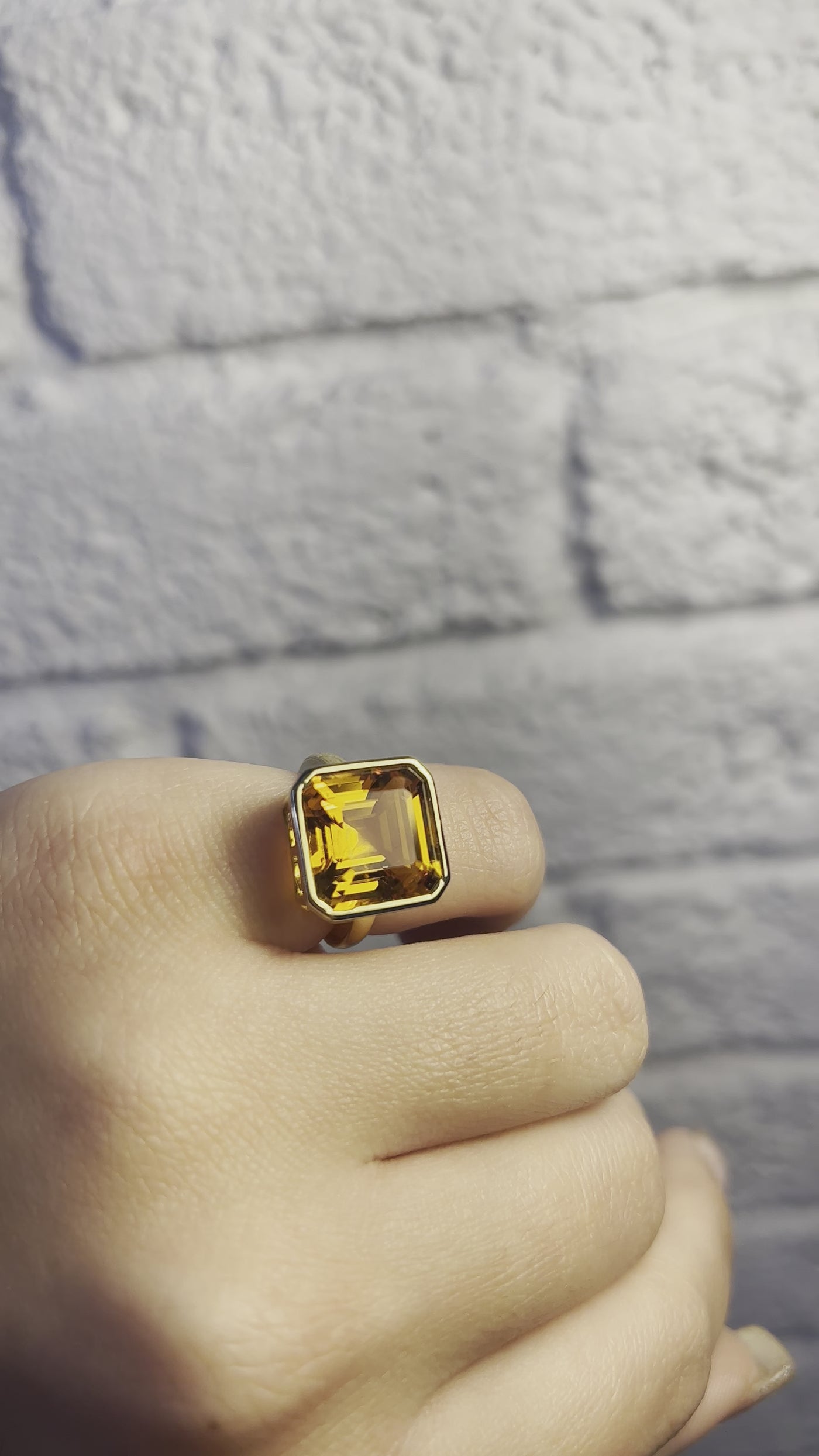 7.88ct Pinky Ring – Orange Citrine