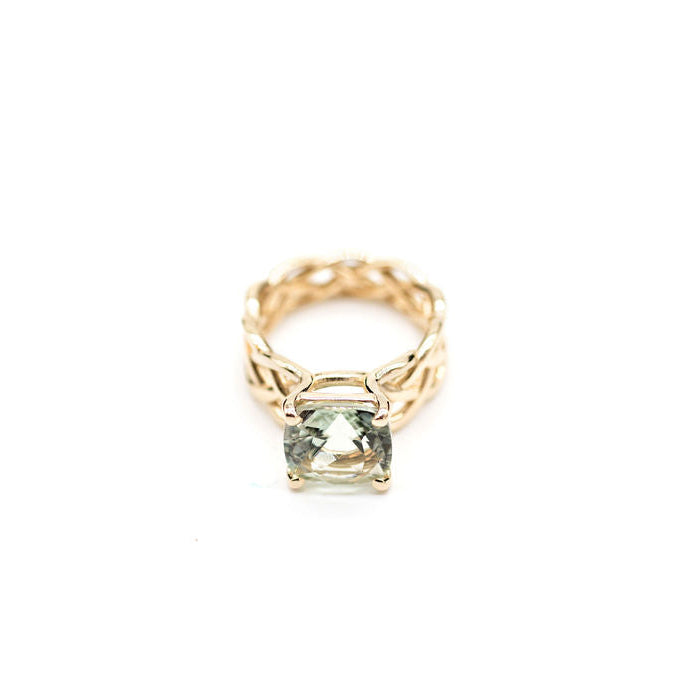 10ct Green Amethyst Ring - 14k Yellow Gold