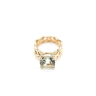 10ct Green Amethyst Ring - 14k Yellow Gold