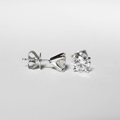 2ct VVS1 14k white Gold Moissanite Studs