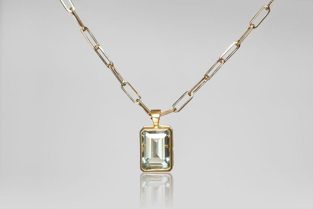 12ct Hestia Green Amethyst Pendant & Paperclip Chain 14k Gold